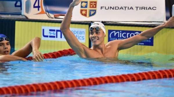 antrenorul lui michael phelps l a asemanat pe david popovici cu celebrul inotator american
