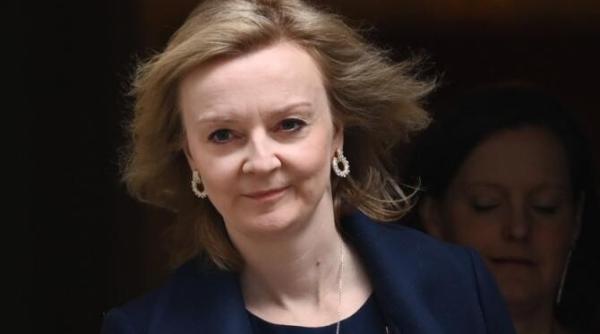 marea britanie aproape de a avea un nou premier cine este favorit potrivit sondajelor