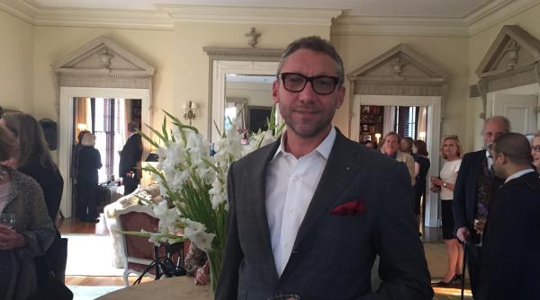 cine este dan rapoport dusmanul lui putin gasit mort in slapi in fata casei sale din washington legatura cu familia trump