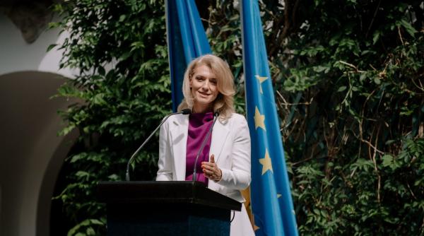 alina gorghiu ataca anre in criza energiei o tacere nejustificata pe salarii de 15 000 euro pe luna