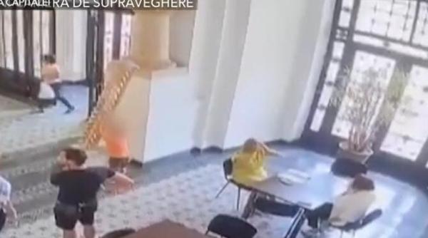 copil de 7 ani ranit de o statuie care a cazut peste el in holul primariei generale un avocat spune cine e de vina 100prc va spun din practica judiciara