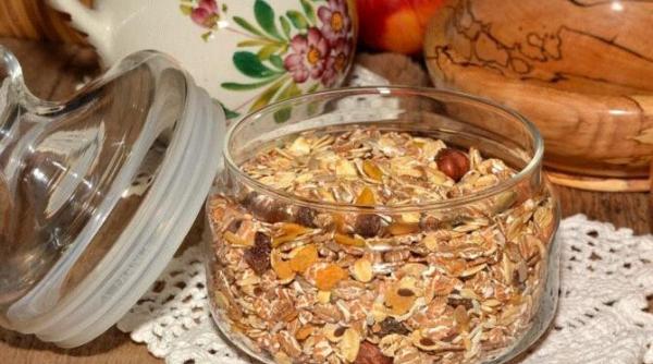 biscuiti de ovaz din trei ingrediente nu au zahar si pot fi mancati si de cei care tin la silueta