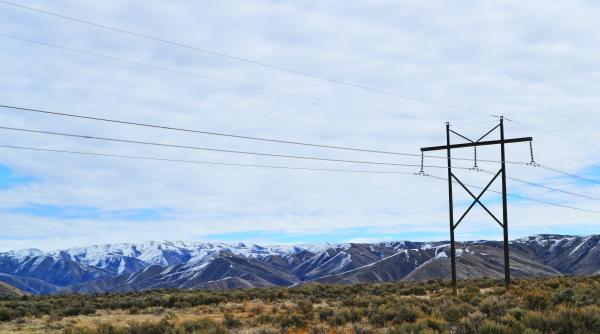 cele mai mari cinci companii de tehnologie consuma mai mult curent decat portugalia