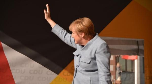 merkel primeste un premiu pentru pace din partea unesco