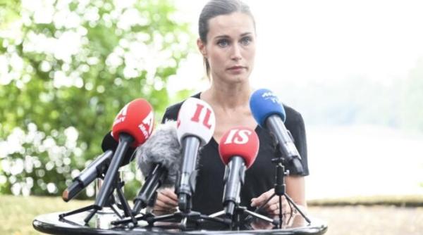 sanna marin aplaudata in picioare dupa ce si a justificat prezenta la petreceri mi e dor de bucurie de distractie si de stralucire