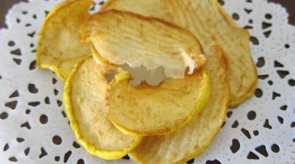 chipsuri de mere preparate in cuptorul cu microunde reteta simpla