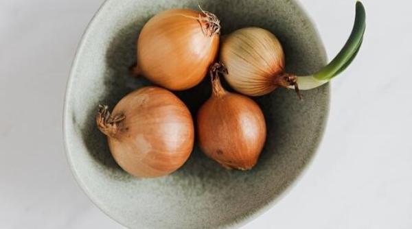 ceapa murata pentru iarna un preparat excelent simplu si accesibil