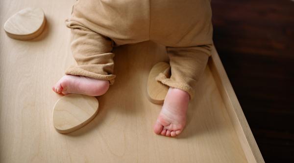 guvernul aproba acordarea concediului paternal la nasterea fiecarui copil extinde categoriile de lucratori care pot beneficia de acest drept si majoreaza perioada de acordare