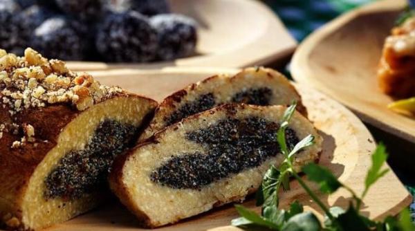 rulada uimitoare cu dulceata o reteta simpla pentru fiecare zi