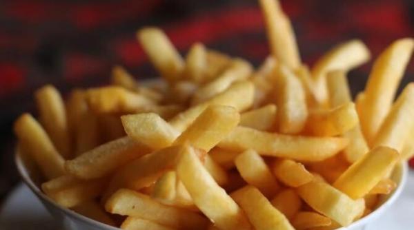 cei mai buni cartofi prajiti nu i ai facut niciodata asa sunt crocanti la exterior si moi in interior