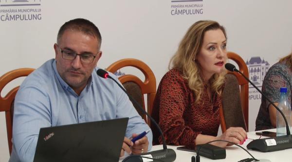 lasconi contre cu viceprimarul care a demisionat de ce faceti aluzii la cultura mea nu fiti mitocan doamna primar ar fi cazul sa va potoliti video