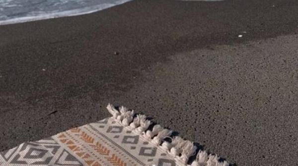 nu aruncati covorasele de plaja vechi si rupte le puteti recicla cu succes iata 4 moduri ingenioase