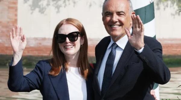 venetia 2022 promisiunea unei calatorii surprinzatoare