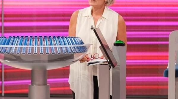 maia morgenstern prima celebritate invitata la emisiunea tu urmezi moderata de dan negru