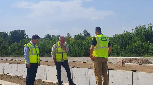 revocarea directorului cfr sa ion simu alexandru la mana unui veterinar si a unui absolvent al academiei de politie un singur membru din ca are legatura cu domeniul