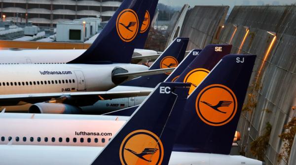 lufthansa 800 de zboruri anulate din cauza grevei pilotilor