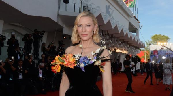 venetia 2022 netflix poarta noroc