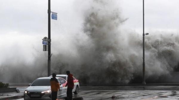 cel putin 4 morti in urma taifunului hinnamnor in coreea de sud si japonia