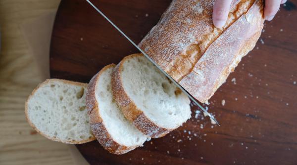 patru mituri despre paine spulberate medicul nutritionist mihaela bilic nu ingrasa cate calorii are o felie