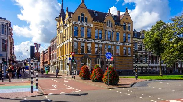 primul oras din lume care interzice reclamele la carne