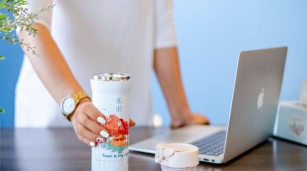 termosul are un miros urat cum sa l elimini in cateva minute cu acest truc simplu