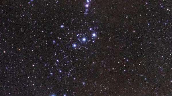 telescopul james webb a surprins detalii uimitoare ale nebuloasei tarantula foto