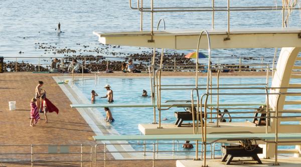 zeci de bazine publice din franta se inchid dupa ce facturile la energie au crescut de 7 ori