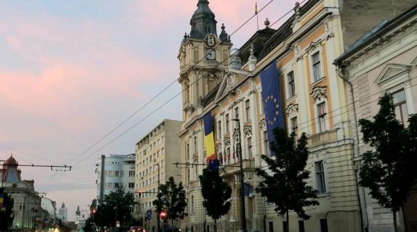 de ce vrea primaria cluj sa demoleze crucea de pe cetatuie monumentul eroilor neamului cu o inaltime de 23 metri emblema a orasului