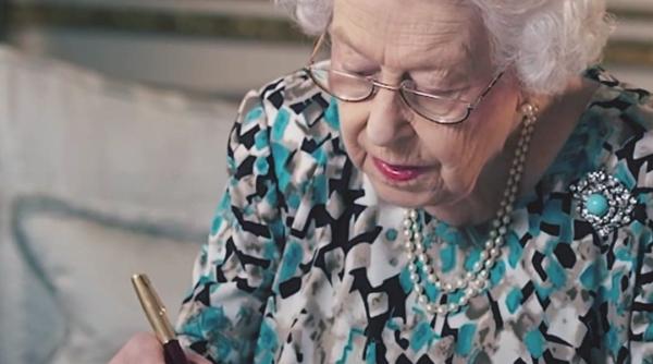 ultimele informatii despre starea de sanatate a reginei elisabeta reuniune urgenta de familie harry si meghan se indreapta spre scotia