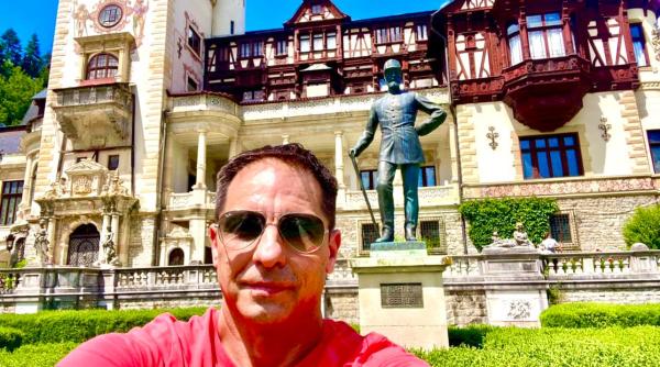 dan negru florin piersic isi vede mereu moartea in fake news uri batranii nostri sunt abandonati si considerati inutili