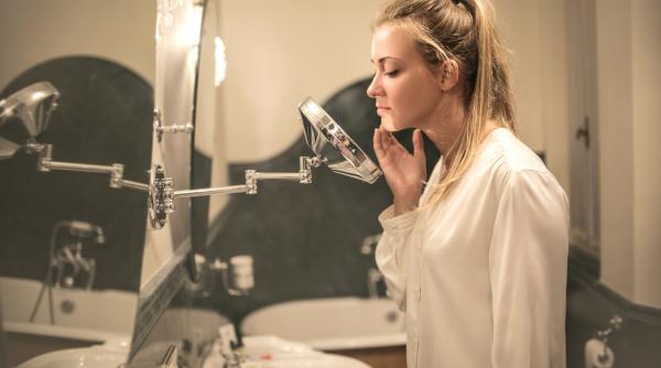 tenul cu imperfectiuni cauze si tratament ioana marinescu cea mai delicata problema a acneei este starea psihica