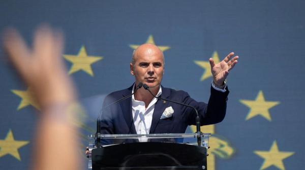 ministrul energiei din elvetia recomanda dusurile in doi rares bogdan sigur ca pot dar sa faca cu propria nevasta