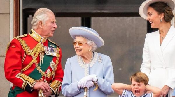 averea lasata in urma de regina elisabeta a ii a