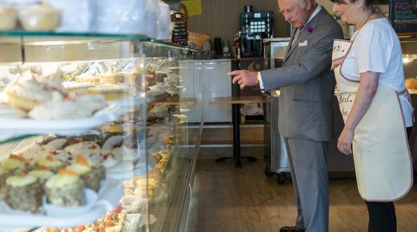 regele charles mofturos la mancare ce nu suporta sa aiba in farfurie