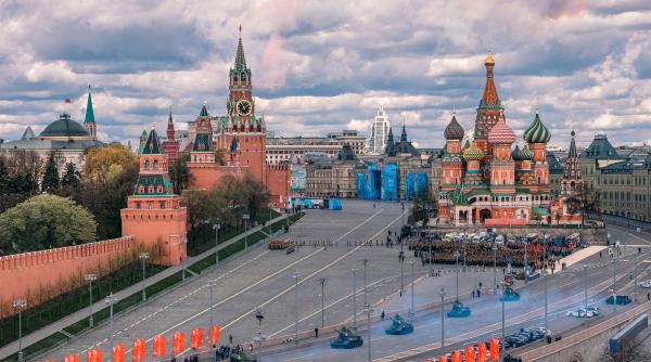 care e situatia la kremlin tomac pmp e panica desi putin mimeaza ca e stapan pe situatie schimbarea va veni din interior