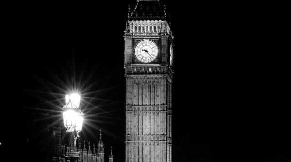 marea britanie minut de reculegere la nivel national