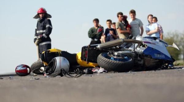 tanar de 22 de ani mort dupa un accident de motocicleta in campina