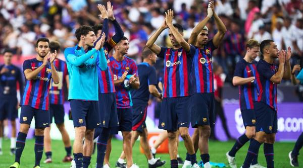 fc barcelona isi revine financiar clubul catalan a inregistrat o cifra de afaceri de un miliard de euro in sezonul trecut