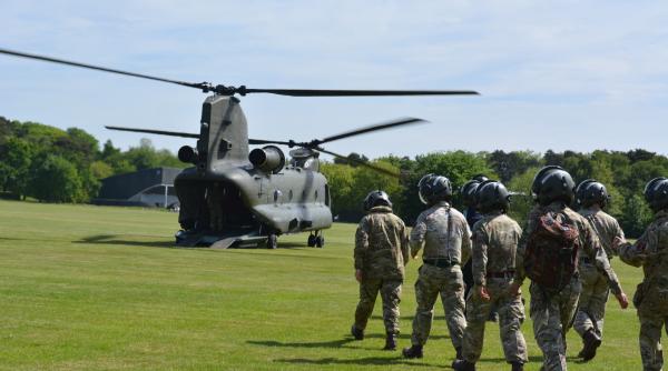 bogdan chirieac daca rusia ar fi cum vor ei sa fie in razboi cu tot occidentul rusia era demult zdrobita