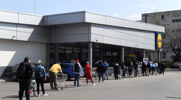 lidl inchide mai devreme noul program nu vei mai putea sa ti incarci gratuit masina electrica in parcarea lidl