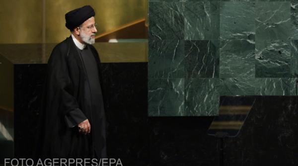 prezentatoarea cnn christiane amanpour a refuzat sa poarte esarfa in fata presedintelui iranului oficialul s a suparat si a plecat dupa ce a intarziat inceperea interviului cu 40 de minute