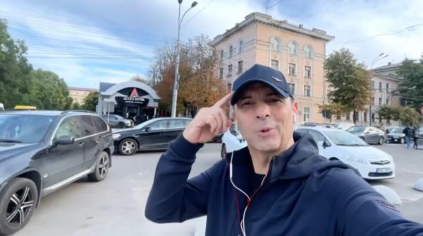 dan negru nu mai dati bani pe excursii scumpe in coreea de nord sa pozati asa ceva avem la chisinau te ia durerea de cap video