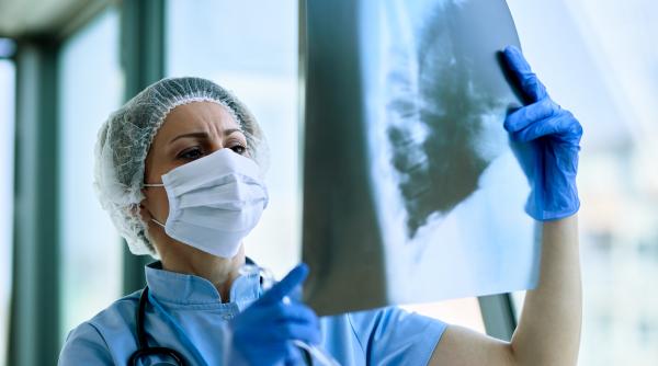 miniroboti folositi la vindecarea soarecilor de pneumonie ce inseamna asta pentru viitorul medicinei