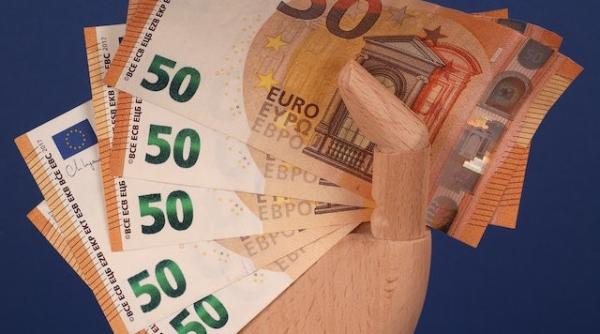 de noaptea mintii proiect gata din 2013 blocat in 2016 pentru ca a incalcat o regula aparuta in 2015 rectorul lucian georgescu nu puteam sa incalc ceva ce nu exista