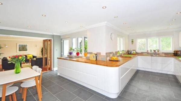 cum se curata gresia din bucatarie de grasime un rezultat spectaculos in 10 minute