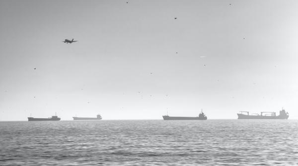 sapte nave de razboi ale chinei si rusiei au navigat in jurul japoniei coopereaza mai strans decat inainte