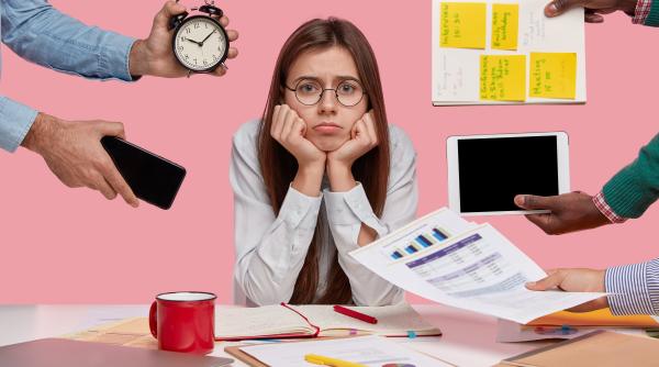 cati dintre romani sunt fericiti cu actualul loc de munca