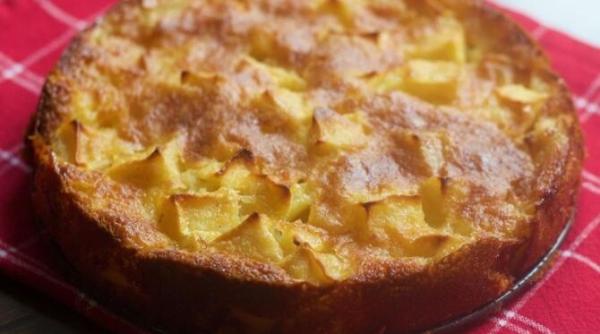 placinta cu mere la tigaie cea mai simpla si rapida reteta pentru un desert parfumat