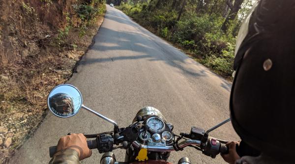 schimbare pentru conducatorii de mopede si motociclete senatul a adoptat astazi propunerea legislativa poate avea un impact negativ asupra cetatenilor