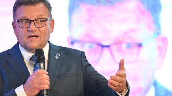 marius budai tradatorii de tara i au condamnat la saracie pe actualii seniori pensiile trebuie majorate